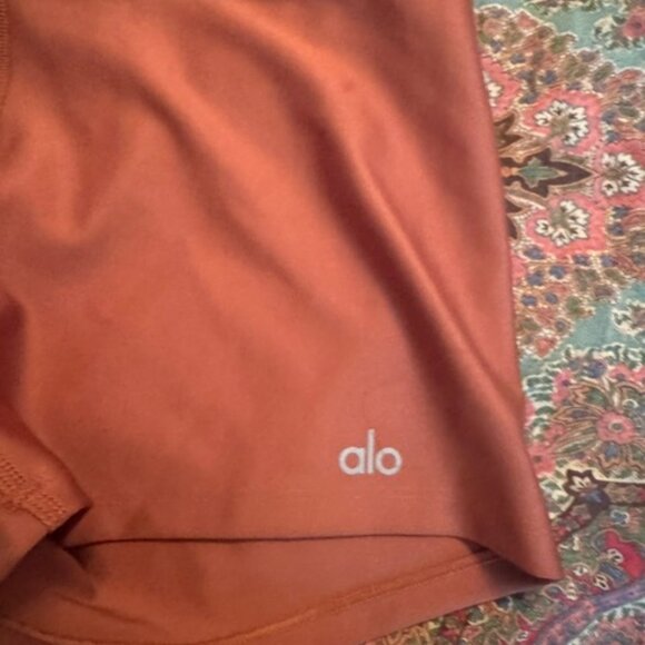 ALO YOGA 3" High-Waist Airlift Short - Picture 2 of 4